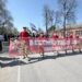 Сотни жителей Увата вышли на улицы с портретами героев в День Победы